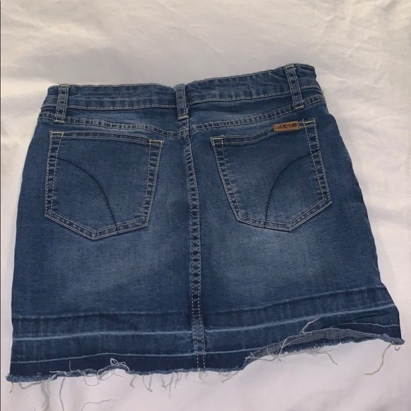 JOES jean skirt - Picture 2 of 3
